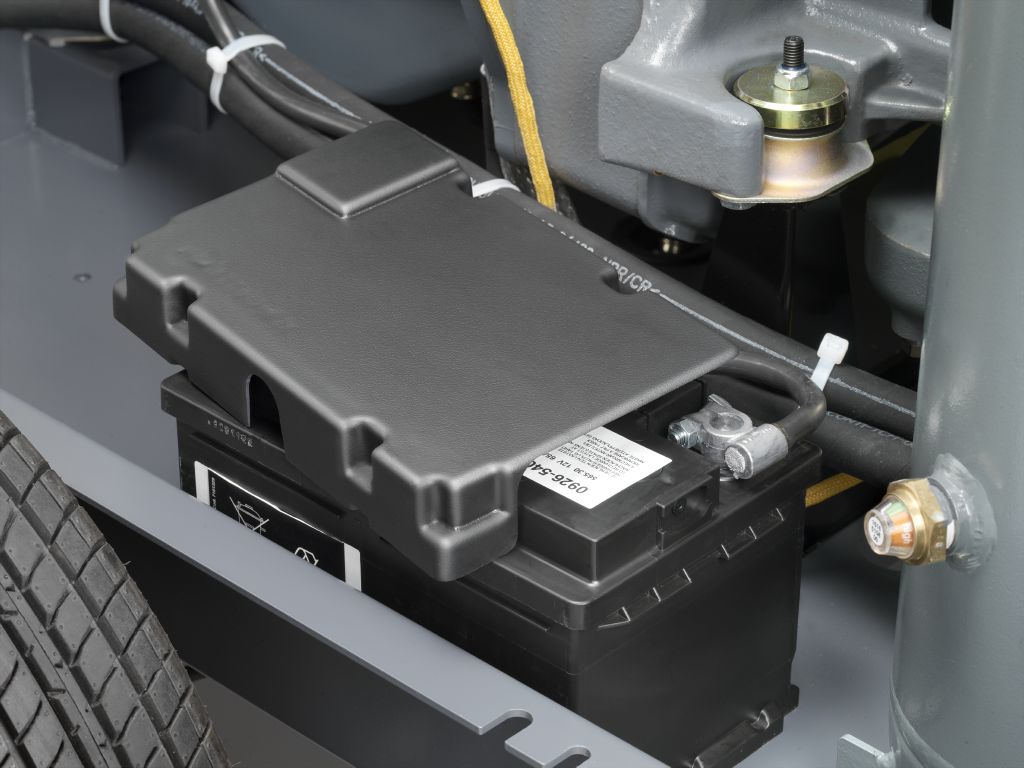 Дизельный компрессор Atlas Copco XAHS 37 DD на шасси