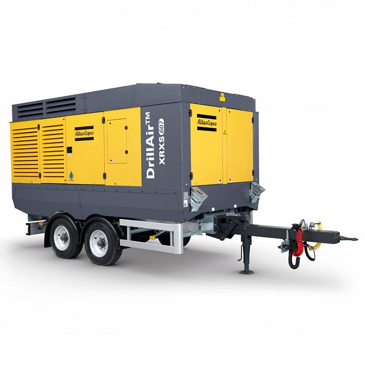 Дизельный компрессор Atlas Copco XRXS 607 CD на шасси