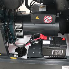 Дизельный генератор Atlas Copco QIS 45 в кожухе — фото 3
